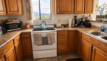 Mount Thomas condo # 204, Wailuku, Hawaii - photo 2 of 45