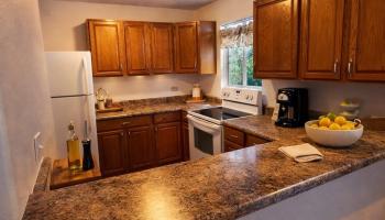 Mount Thomas condo # 204, Wailuku, Hawaii - photo 6 of 45