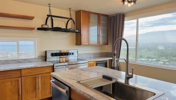 Mount Thomas condo # 301, Wailuku, Hawaii - photo 2 of 22