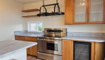 Mount Thomas condo # 301, Wailuku, Hawaii - photo 3 of 22