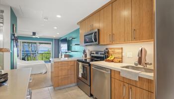 Napili Surf condo # 219, Lahaina, Hawaii - photo 1 of 28