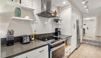 Kaanapali Alii condo # II-204, Lahaina, Hawaii - photo 4 of 37