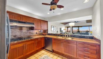 Masters condo # 706, Lahaina, Hawaii - photo 2 of 39