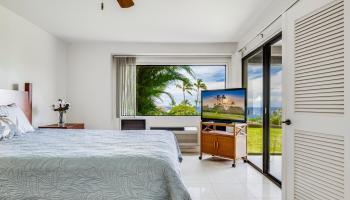 Masters condo # 903, Lahaina, Hawaii - photo 1 of 50