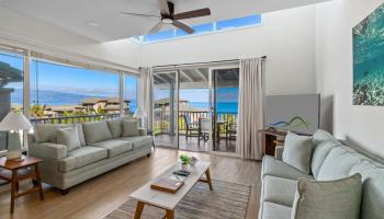 Kapalua Bay Villas II condo # 33-B2, Lahaina, Hawaii - photo 3 of 23