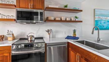 Kapalua Bay Villas II condo # 33-B2, Lahaina, Hawaii - photo 6 of 23