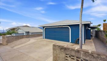 502  Hilinai St Waiehu, Wailuku home - photo 3 of 47
