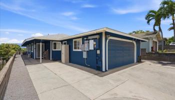 502  Hilinai St Waiehu, Wailuku home - photo 4 of 47