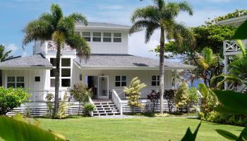 51  Kapohue Rd , Hana home - photo 2 of 50