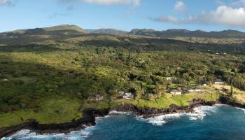 51  Kapohue Rd , Hana home - photo 4 of 50