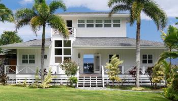 51  Kapohue Rd , Hana home - photo 6 of 50