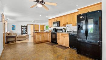 51 Kealaloa Ave , Makawao/Olinda/Haliimaile home - photo 4 of 23 51 Kealaloa Ave , Makawao/Olinda/Haliimaile home - photo 4 of 23