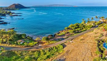 5147 Makena Rd Makena Landing  - photo 2 of 18