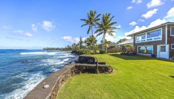 519  Hana Hwy Kuau, Spreckelsville/Paia/Kuau home - photo 2 of 40