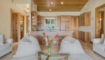 52  Iliahi Way Launiupoko, Lahaina home - photo 4 of 50