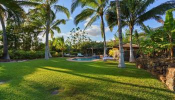 52  Lau Niu Way Launiupoko, Lahaina home - photo 2 of 48