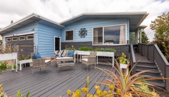 538  Akahi Pl , Lanai home - photo 2 of 25