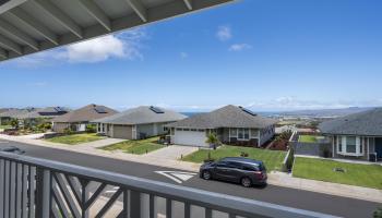 54  Kupaloke St Kehalani, Wailuku home - photo 4 of 33