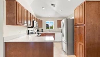 54  Waiapo St Kamali'i Alayna, Kihei home - photo 4 of 37