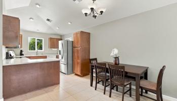 54  Waiapo St Kamali'i Alayna, Kihei home - photo 5 of 37