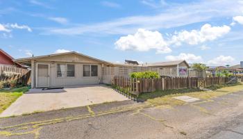 546  Niau St , Kahului home - photo 3 of 24