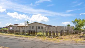 546  Niau St , Kahului home - photo 4 of 24