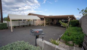 549  Onehee Ave , Kahului home - photo 4 of 17