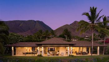 550 Kai Hele Ku St Launiupoko, Lahaina home - photo 1 of 30 550 Kai Hele Ku St Launiupoko, Lahaina home - photo 1 of 30