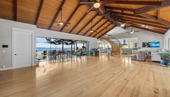 554  Punakea Loop Launiupoko, Lahaina home - photo 3 of 24