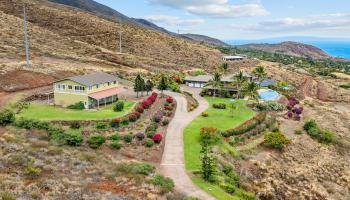 554  Punakea Loop Launiupoko, Lahaina home - photo 5 of 49