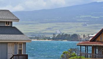 557  Kaikoo St , Wailuku home - photo 3 of 30