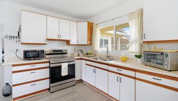 561  Kainalu Pl Paukukalo, Wailuku home - photo 2 of 47