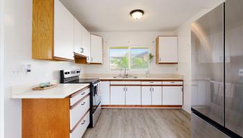 561  Kainalu Pl Sea Breeze Tract, Wailuku home - photo 6 of 45