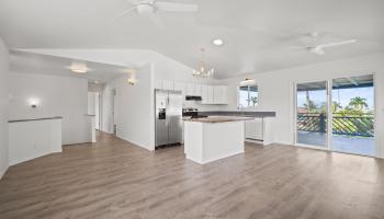 568  Kailoa St Kihei, Kihei home - photo 5 of 49