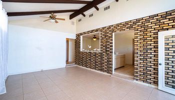 570  Linekona Pl , Wailuku home - photo 5 of 23