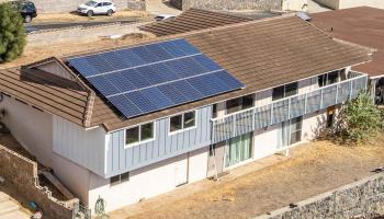 582  Liholiho St , Wailuku home - photo 3 of 50