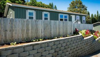 583  Laie Dr Pono Puu Condominium, Makawao/Olinda/Haliimaile home - photo 2 of 17