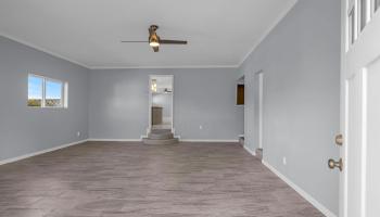 585  Linekona Pl , Wailuku home - photo 4 of 50