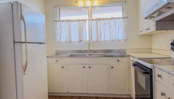 588  Pohaku St , Kahului home - photo 4 of 31