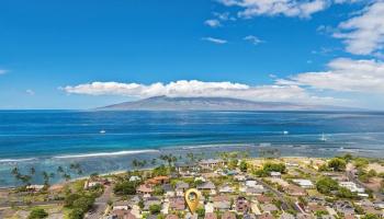 589  Hoe Kawele Ln Baby Beach, Lahaina home - photo 3 of 38
