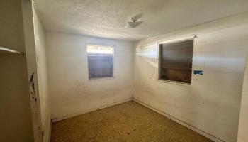 592  Onehee Ave , Kahului home - photo 6 of 11