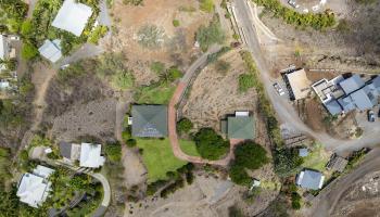 60  Huapala Pl Manalua Nui, Lahaina home - photo 2 of 50