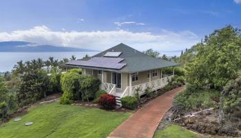 60  Huapala Pl Launiupoko, Lahaina home - photo 5 of 50