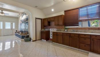 61 Waiko Rd , Wailuku home - photo 4 of 30 61 Waiko Rd , Wailuku home - photo 4 of 30