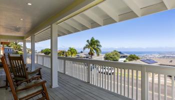 610  Alu Rd , Wailuku home - photo 2 of 23