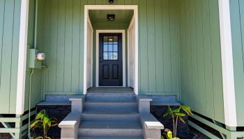 62  Ainaola St , Wailuku home - photo 2 of 22