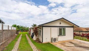 624  Alihilani St Wailuku, Wailuku home - photo 2 of 39