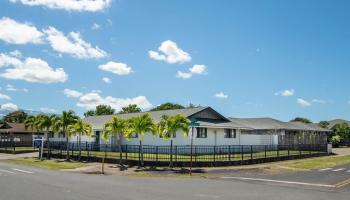 647  Molokai Akau St , Kahului home - photo 2 of 28
