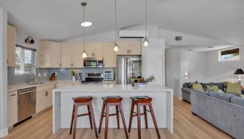 66  Laumakani Loop Kihei, Kihei home - photo 5 of 48