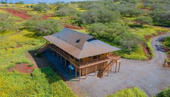 66  Noho Lio Rd Kaluakoi, Molokai home - photo 3 of 32